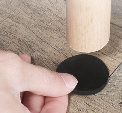 PLSTEŇ NA NÁBYTOK PLSTENÉ PODLOŽKY Štvorcové 2,5CM 15S