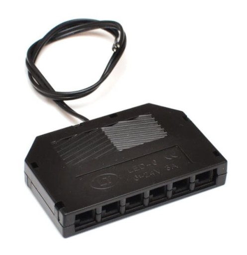 Mini amp 6-pkp rozbočovač pre pripojenie LED pásikov
