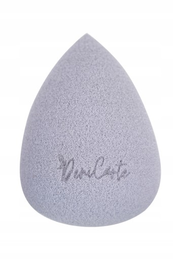 FARBU ZMENUJÚCA MAKEUP BLENDER HUBKA