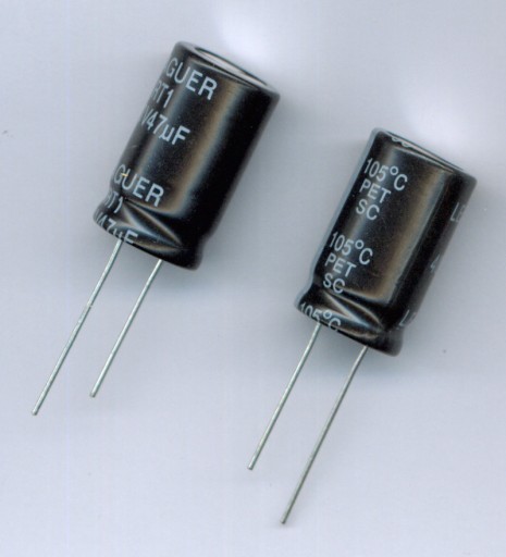 47uF 400V 47 µF 400 V LEAGUER (2 KS) ELEKTROLYTICKÝ KONDENZÁTOR