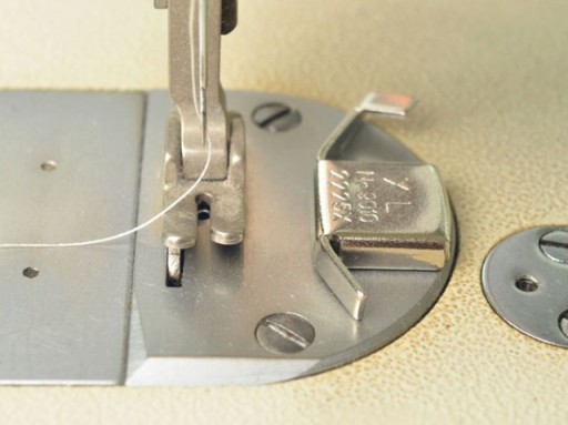 Magnet MAGNETICKÉ PRAVIDLO na šijací stroj