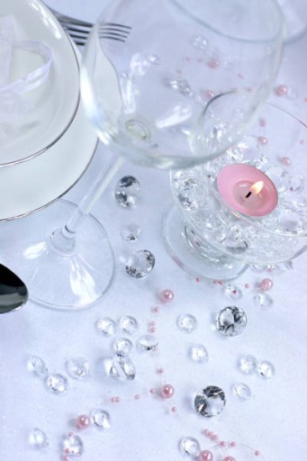 DIAMANTOVÉ KONFETTI 12mm ČERÉ kryštály 100 ks