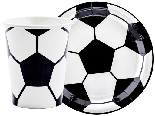 sada tanierov, pohárov, papierových slamiek, narodeninový futbal