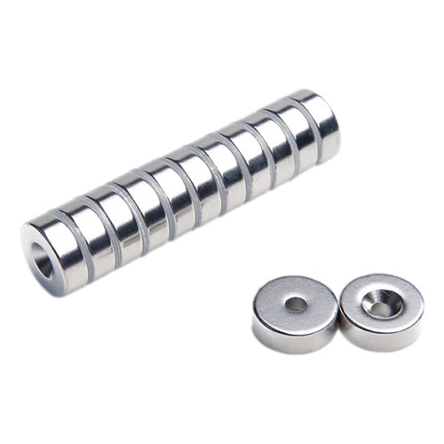 Magnet na hruď. MP 15x(7x3,5)x5 N38 na skrutku 5 ks