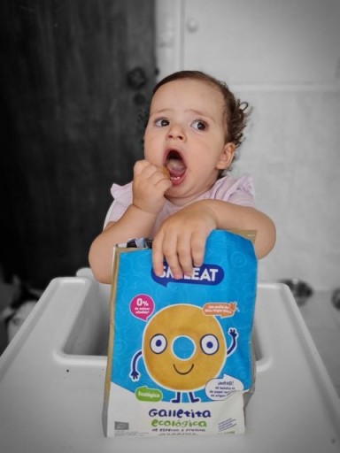 Keksíky pre deti Keksík Keksík Snack ŠPALDA A JABLKO BIO 220g
