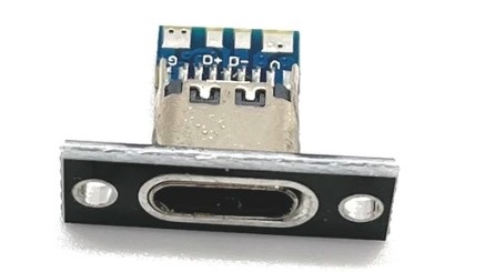 USB-C zásuvka pre montáž na čierny 4-pinový panel