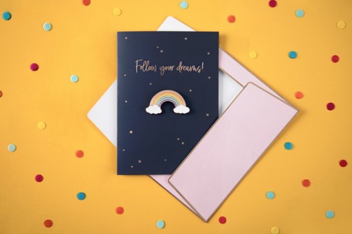 Narodeninová pohľadnica s odznakom Rainbow Unicorn
