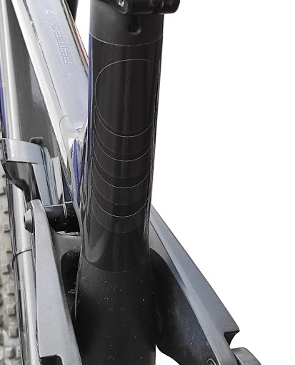Reflexná nálepka na bicykel ČIERNA Discreet 4x10