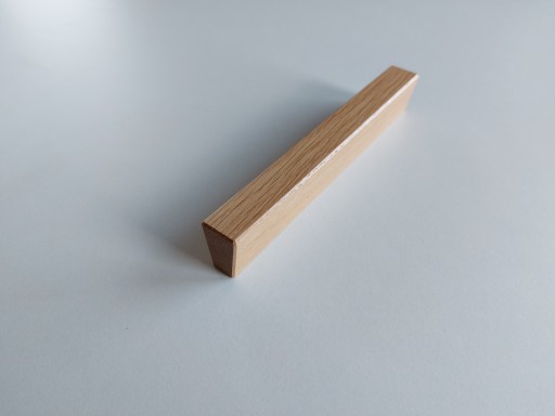 Drevená nábytková úchytka, kužeľ, dĺžka 160 mm