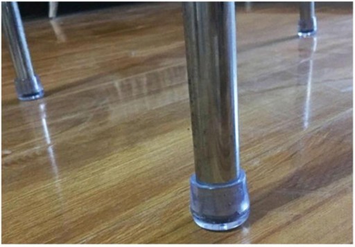 Návleky na nohy stoličky 22mm 4ks