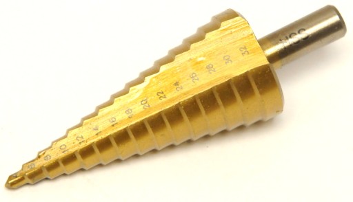 KROKOVACÍ KUŽELOVÁ VŔTAČKA 4-32MM HSS TItánová fréza