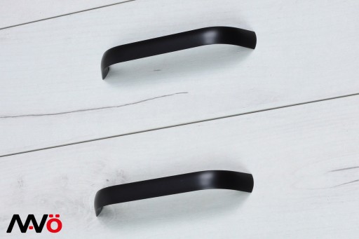 ÚCHYTKA NA NÁBYTOK ČIERNA ÚCHYTKA NA NÁBYTKO KUCHYŇSKÁ SKRIŇKA ÚCHYTKA 128MM