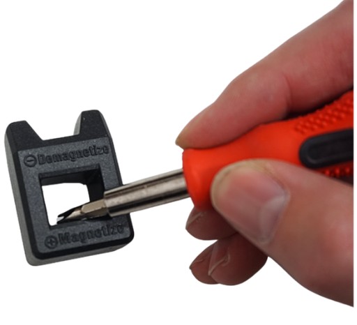 MAGNETIZÉR DEMAGNETIZÁTOR PRE SKRUTKOVAČKY 2V1