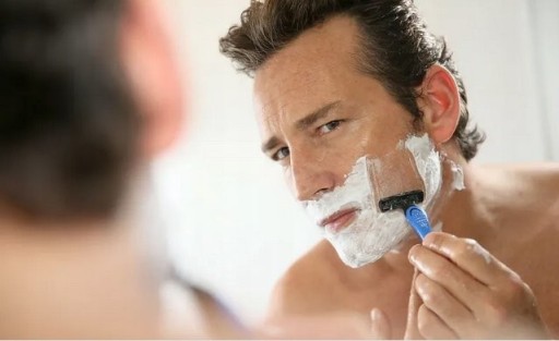 Gillette Series Sensitive gél na holenie pre citlivú pokožku 200 ml