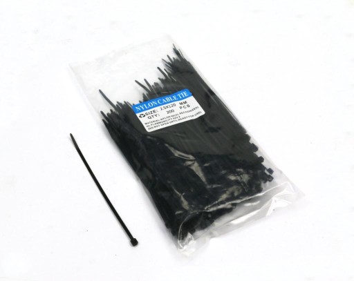 Sťahovacie pásky 2,5 x 150 mm 200 ks v sáčku, čierne, odolné voči UV žiareniu
