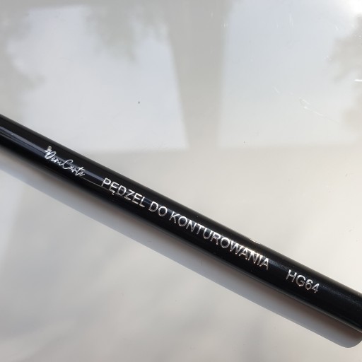 Štetec, šikmý štetec na make-up obočia