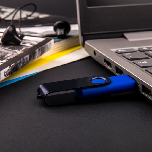 PENDRIVE USB MEMORY 8GB USB 2.0 rôzne farby