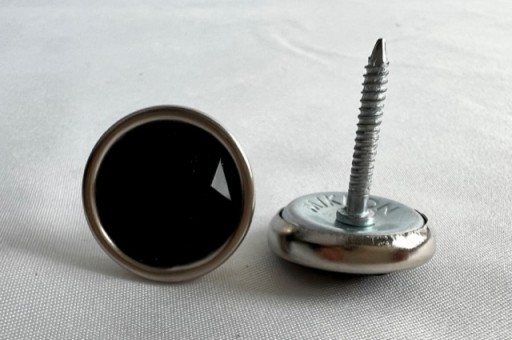 Krištáľový gombík s klincom CK-32-T-H18 čierny 18,5 mm