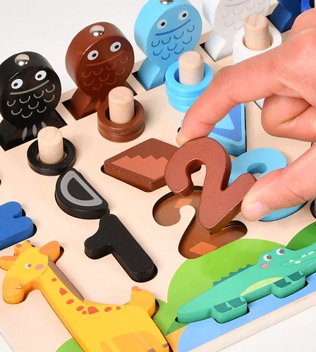 Drevená montessori hračka na triedenie puzzle