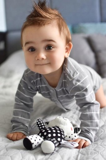 PRÍvesok AKUKU PLYŠOVÝ MEDVEĎ ČIERNO-BIELY
