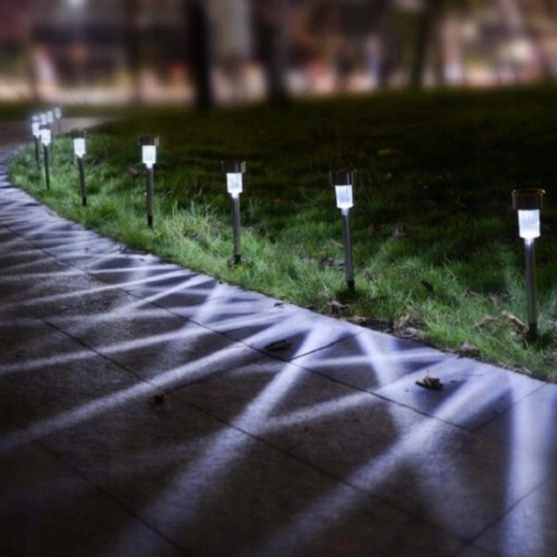Polux vstavaná solárna lampa strieborná 29,7 cm 1 ks.