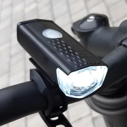 VÝKONNÁ LED PREDNÁ BICYKLE LAMPA 3 REŽIMY 300 LM USB 800mAh VODOtesné
