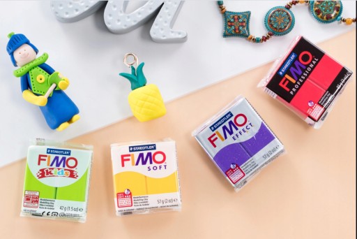 FIMO Effect Čučoriedka Mrazená PLAST 57g 8020-T23