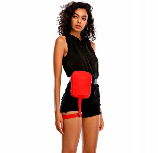 Retro crossbody kabelka s koženým remienkom