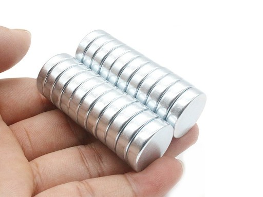 SILNÝ VALEC NEODYMOVÝ MAGNET 15x5