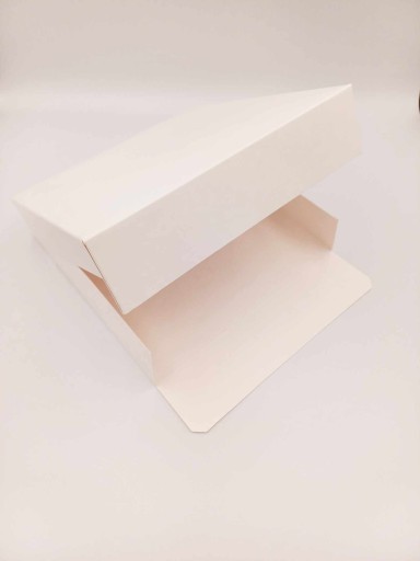 Tortová krabička na tortu 22x22x11 cm biela