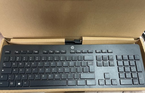 NOVÁ KLÁVESNICA HP SLIM US KBAR, POĽSKÁ
