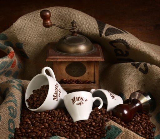 Espresso Italiano Rosso mletá káva 250 g