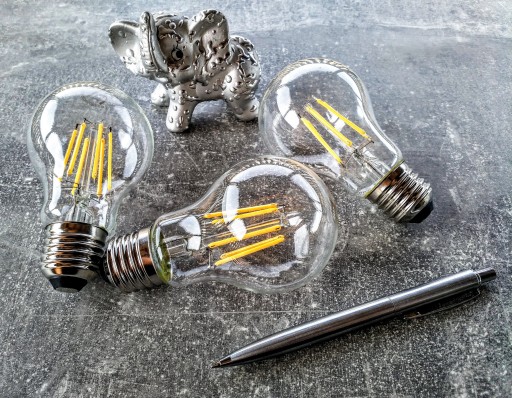 A60 12W E27 LED ŽIAROVKA VLÁKNOVÁ EDISON A60 RETRO