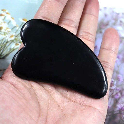 GUA SHA MASÁŽNY KAMEŇ NA TVÁR, OBSIDIÁNOVÁ DOSKA