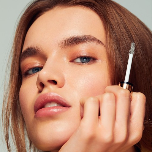 Eveline Cosmetics Brow & Go! silný gél na obočie