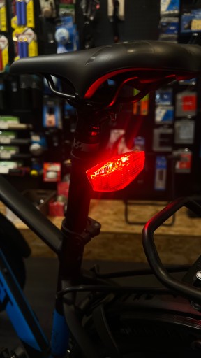 XLC CL-R18 LED zadné nosičové svietidlo 50/80 mm pripravené na E-Bike