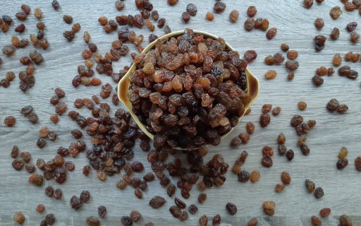 MALAYER Hrozienka - Sultana 1 kg - MIGOgroup