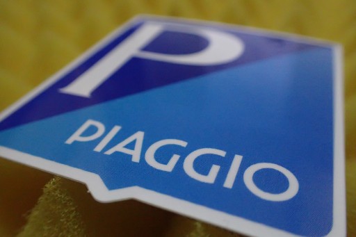 NÁLEPKA PIAGGIO VESPA 5,2 x 5,8 cm