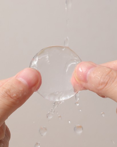 KĽÚČKA DVERÍ NÁRAZNÍK SAMOLEPIACI NA STENY 30mm*5mm ČIRÁ 12 ks