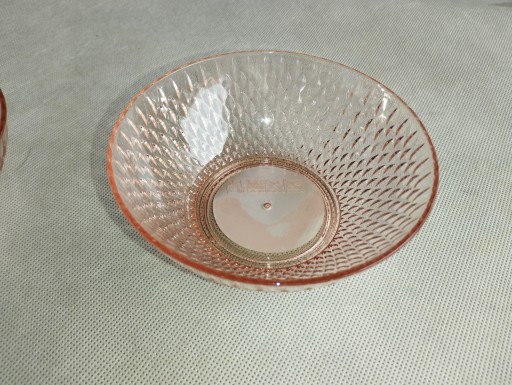 Ozdobná červená plastová miska na šalát, 14,5 x 5,5 cm, na občerstvenie