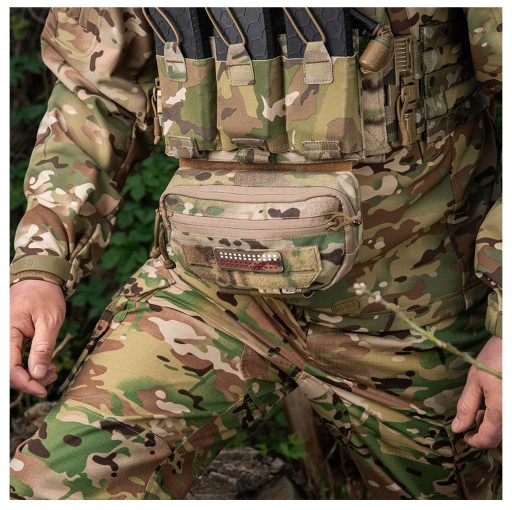 VELCRO NÁŠIVKA POLISH FLAG MINI Štvorcový laserový rez 25x80 M-TAC MULTICAM