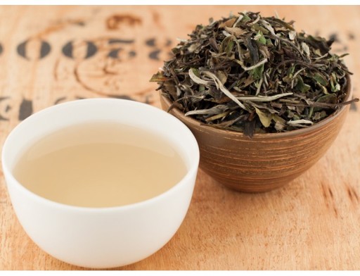 BIELY ČAJ s prísadami SKRYTÝ POKLAD 50g PAI MU TAN LEAF