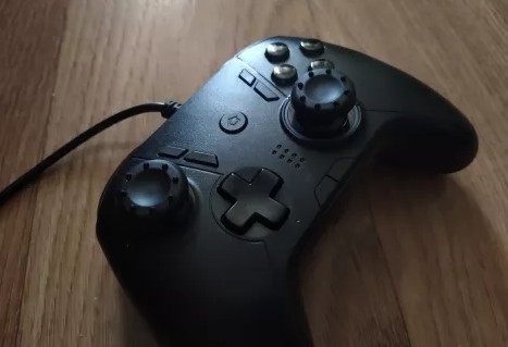 GUMA PREKRÝVKY PRE ANALÓGOVÉ GRIP PAD PS3 PS4 PS5 XBOX 8PIN 2PCS