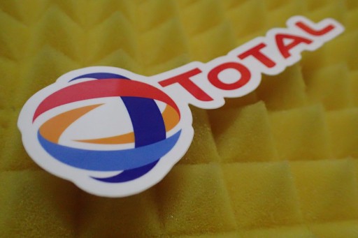 TOTAL NÁLEPKA NÁLEPKA 11,4 x 4,1 cm