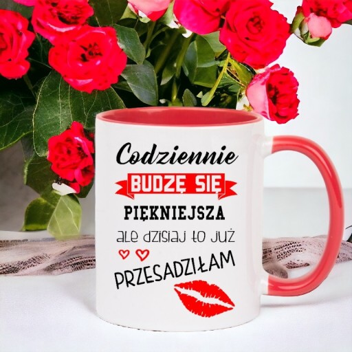 Hrnček s potlačou, darček ku DŇU MATIEK pre MAMIČKU, bielo/červený