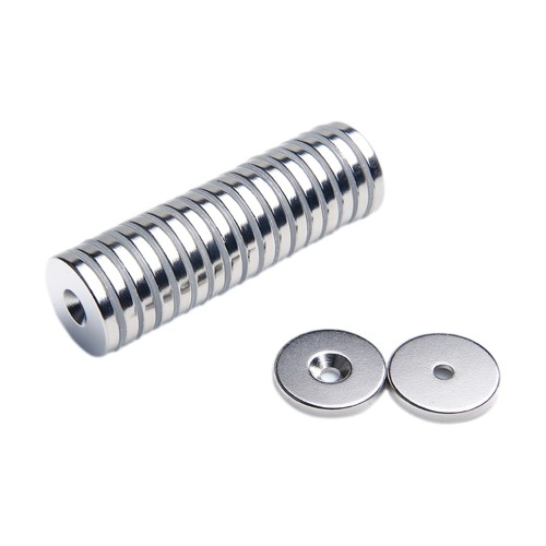 Magnet na hruď. MP 20x(7,5x3,5)x3 N38 5 ks.