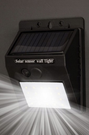 LED SOLÁRNA LAMPA SO SNÍMAČOM DO VONKAJŠEJ ZÁHRADY