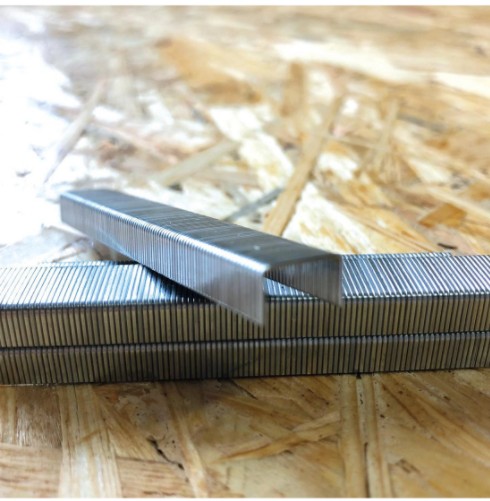 Spony 6 mm Stalco steel, balenie 1000 ks.