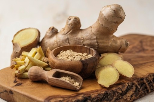 KANDIDOVANÝ ZÁZVOR SUŠENÁ KOCKA 150g ECOBI