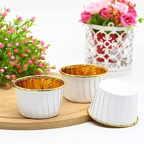 MUFFIN LINERS formičky na košíčky DECORATIONS narodeninové biele 20 ks